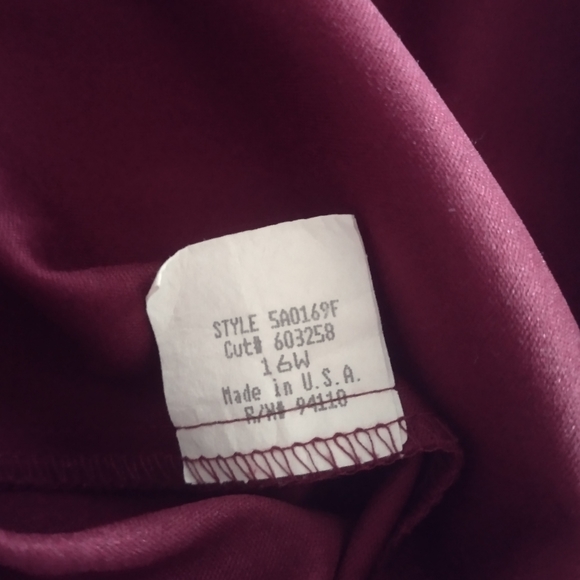 Believe Woman Pink and Red Floral Dress Size 16W - Picture 5 of 5